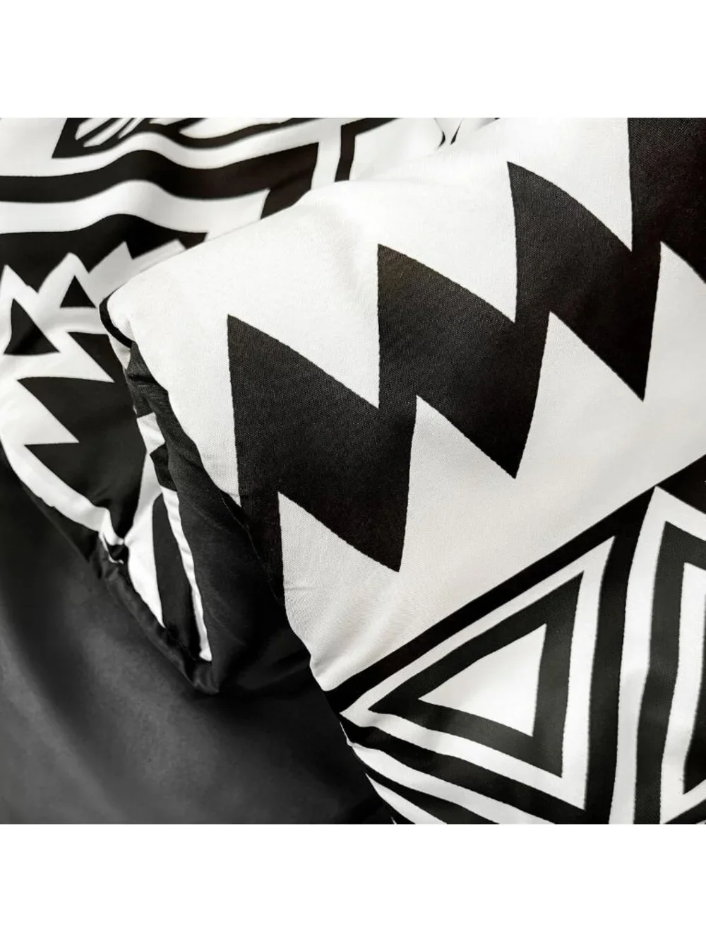 Boho Aztec King Comforter Set - 3 Piece Black White Bedding, Soft Lightweight